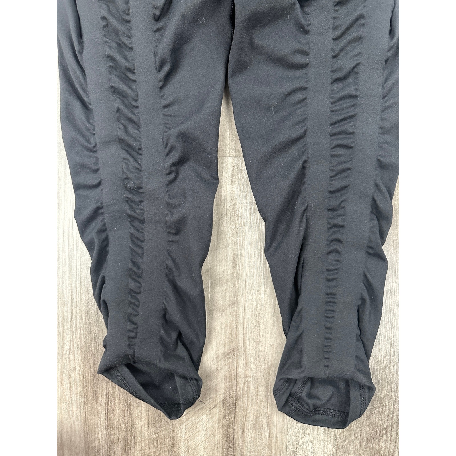Sweetflexx Capri No Pocket Resistance Leggings Black Size 14 — image 4 of 6